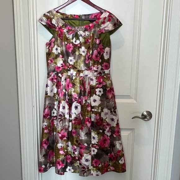Signature by Robbie Bee Dresses & Skirts - Floral party dress